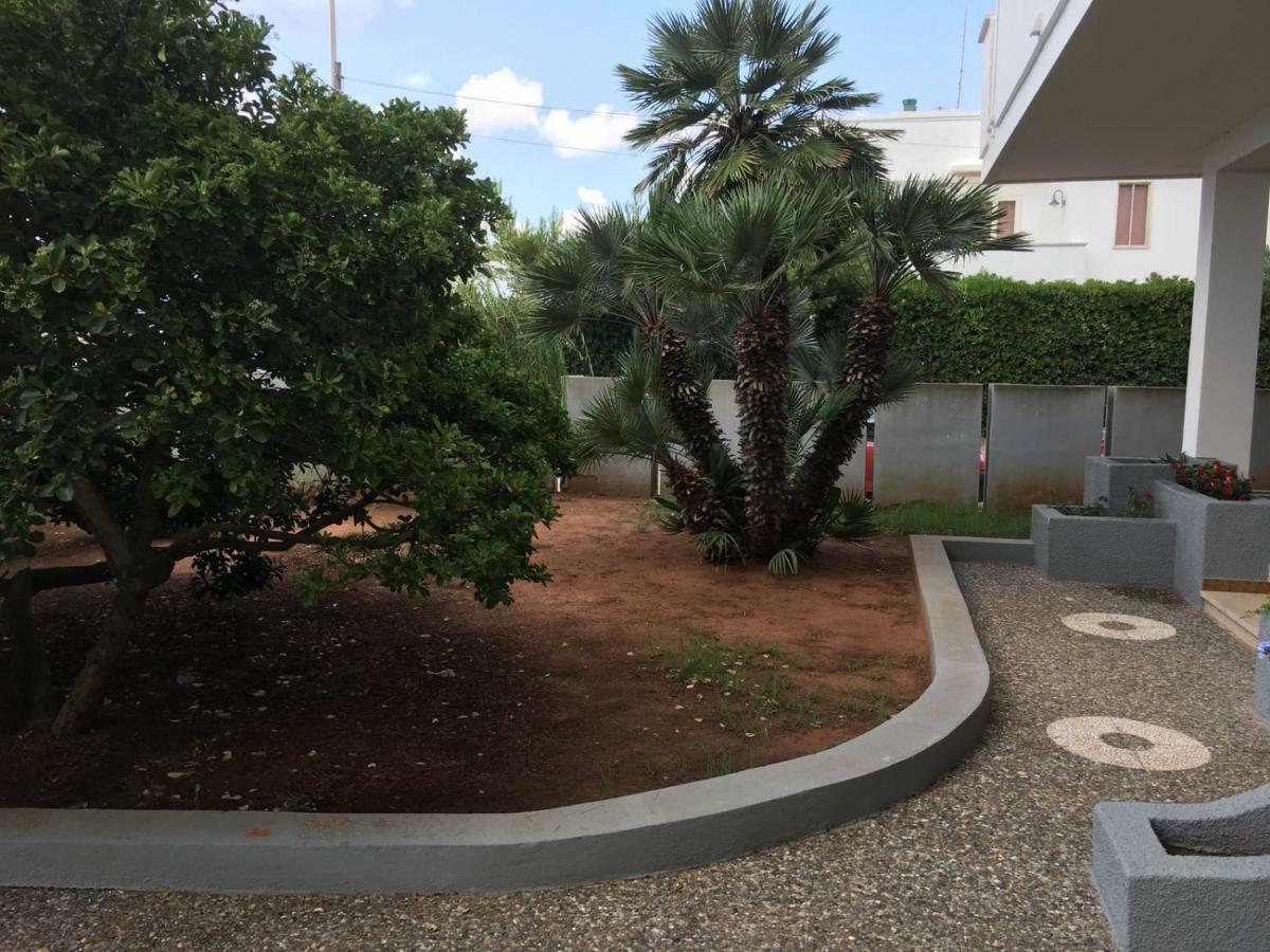 Villa Dimora Del Sole Porto Cesareo Exterior foto